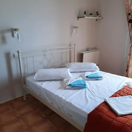 Panagioula Apartment Methana Room photo